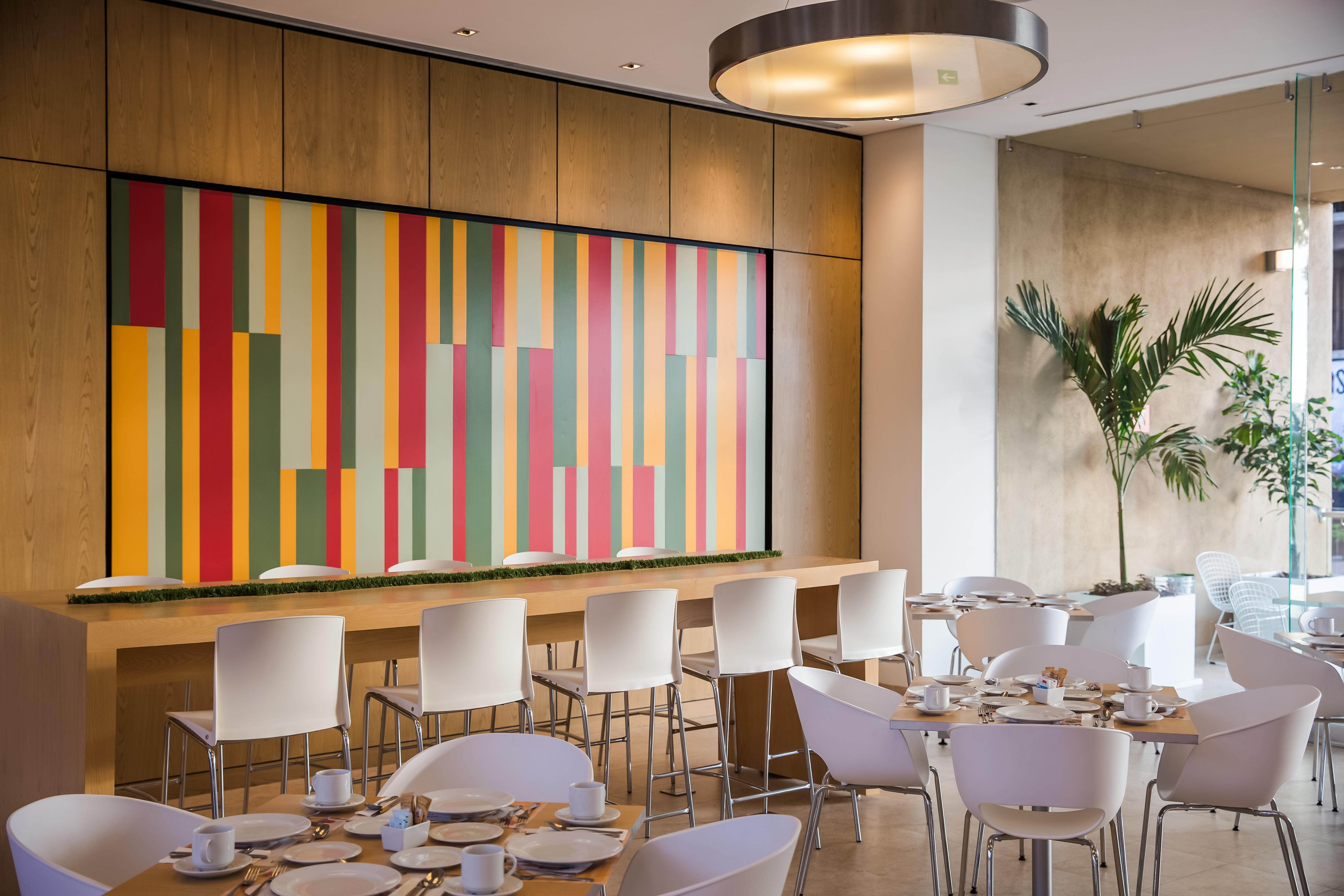 Fiesta Inn Silao Puerto Interior מראה חיצוני תמונה